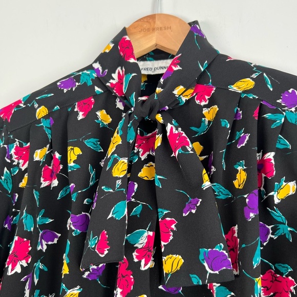 Vintage Alfred Dunner Black & Multicolour Floral AOP Matching Skirt & Blouse 10 - Picture 3 of 8